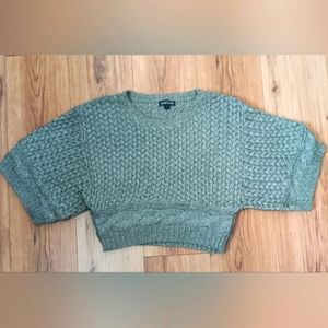 Rampage Dolman sleeve textured stitch crop sweater Size L